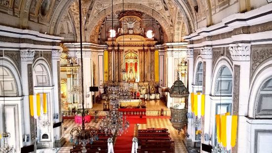 菲律宾马尼拉圣奥古斯丁大教堂由礼拜堂和修道院两部分组成。巴洛