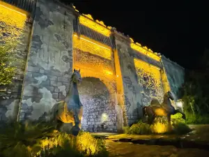 Popular Night Attractions in Pu'er