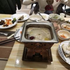 成都西藏饭店·亚克·食光自助餐厅 User Photo