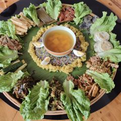 布依六月六餐馆 User Photo