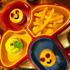 Café Yum User Photo