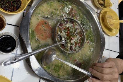 宝轩鱼府(轮台店)