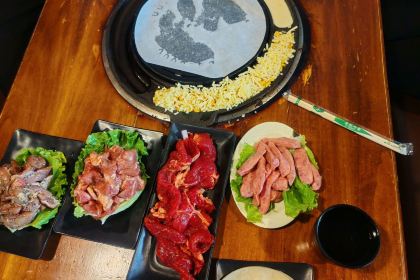 牛小鲜韩式烤肉(广平县分店)