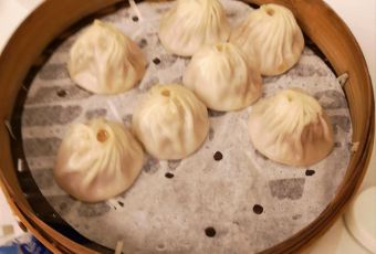 ZHIWEIGUAN User Photo