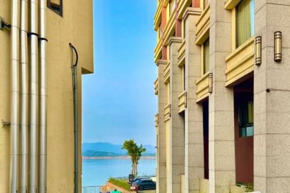 渔乡日咖夜酒(白廊店)