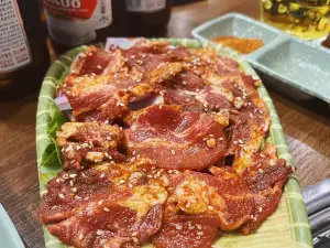 小酒馆主题烤肉(横店分店)