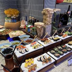 东莞旗峰山酒店及行政公寓 · 莱斯西餐厅 User Photo
