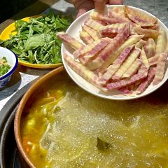 TIANCUN SOUR SOUP YAK MEAT 여행 사진