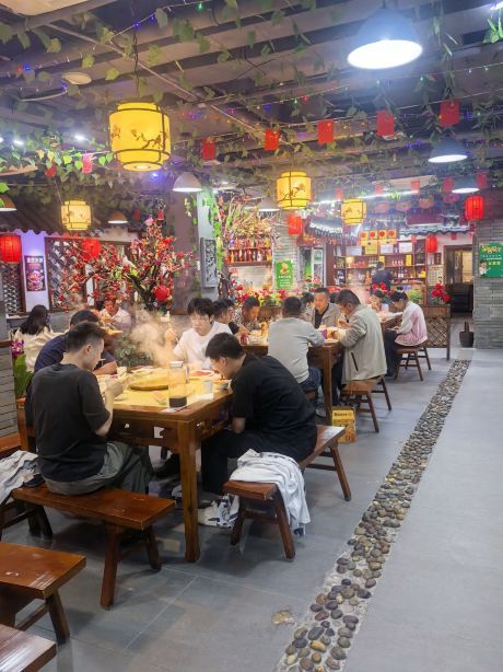 重庆四十八渡火锅(东方店) (, Dongfang) - Restaurant Reviews, Menu