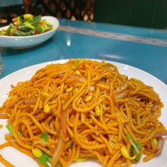 阿瓦人家馕坑肉(翡翠湾小区店) User Photo