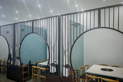 稀溜耙鸭掌汤锅