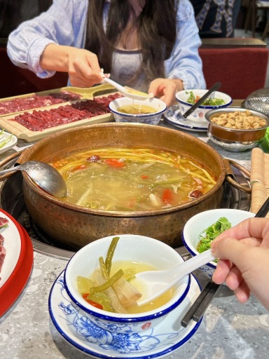 Tiancun Sour Soup Yak Hot Pot (Ancient City Waterwheel Branch)の