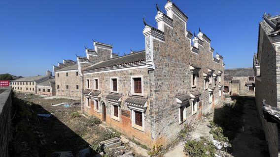 The Ancient Wall of the Southern Song Dynasty