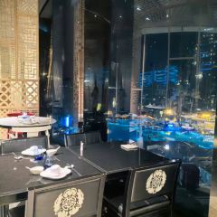 THE RESIDENCE User Photo