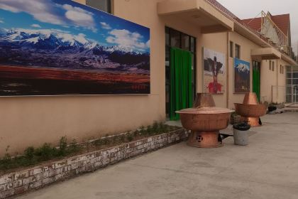 雷记高原牦牛骨汤锅馆