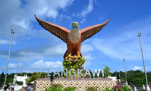 Dataran Lang