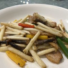 ZHUROUPO PRIVATE HOME CUISINE User Photo
