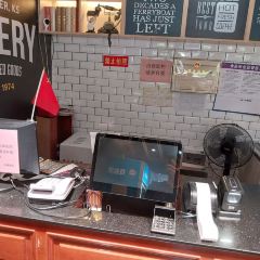 雅芳蛋糕(步行街店) User Photo