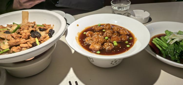 百味川菜·土火锅·茶卡特色菜(云清店)