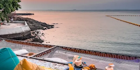 芭堤雅藍麒麟海景餐廳