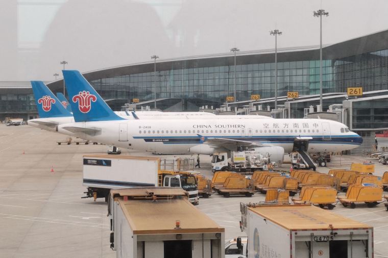 Fly to Guangzhou Airport