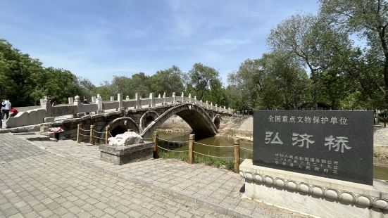 河北邯鄲廣府古城外弘濟橋，比趙州橋更有歷史感，樣子稍有不同。