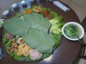 傣景园景颇族绿叶手抓饭