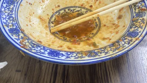 舌尖上的面片(门乃合廉租房店) in Xiahe