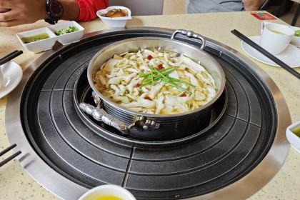 BA BEN TU MA CHI SHUI DIAN