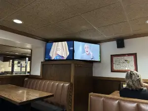 Stanley's Tavern