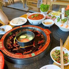 香佰里鲜货火锅(古蔺店) User Photo