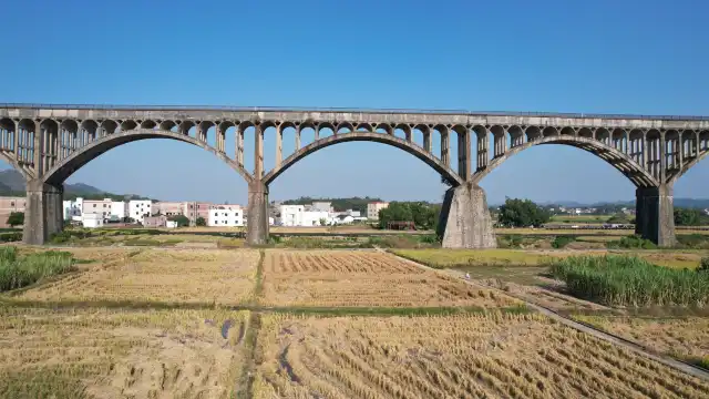 Changgangpo Aqueduct, Luoding