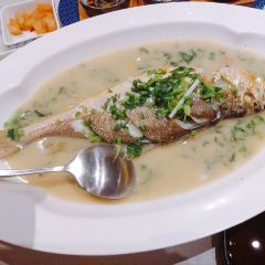 东海滙舟山海鲜(南京西路店) User Photo