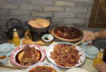 Shancheng Laotangkou · Classic Chongqing Cuisine Since 1636 (Jiefangbei Hongyadong Branch) user photo