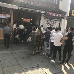 小萝栗 User Photo