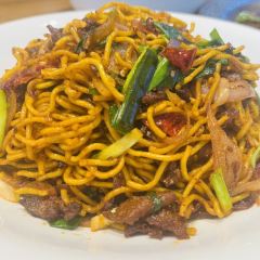 俭寨小公鸡新疆菜·大盘鸡·烧烤(云通店) User Photo