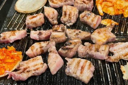 Korean Dining Tsurumai