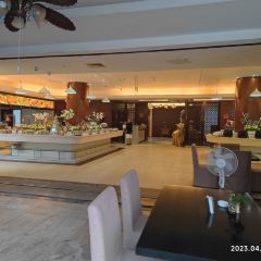 Shimeiwan'aimeidujiajiudian·dipingxiancantinghe Bar User Photo