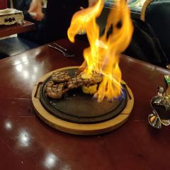 卢布里西餐厅(总店) User Photo