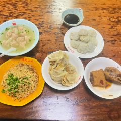 李记沙县小吃(李纲中路店) User Photo