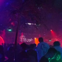 AURA CLUB 여행 사진