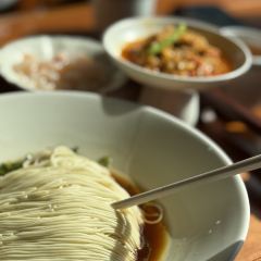 TongDe Xing User Photo