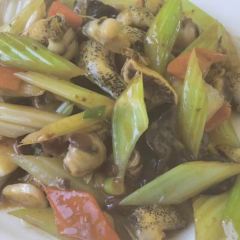 宾朋海鲜饭庄(兴海路二店) User Photo