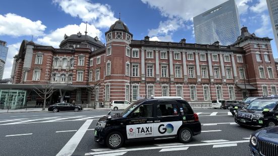 從四萬溫泉返回東京，到東京站轉車去，東京迪士尼樂園。東京站是