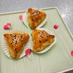 BAIWEICHAUN RESTAURANT·Pavilion Court · Friendship Court 여행 사진