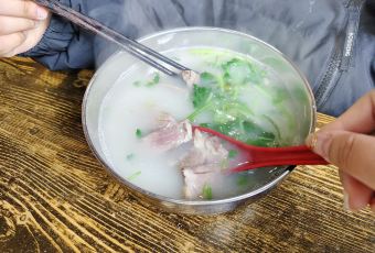 赵家名吃四味烩菜(东大寺门食品街店) User Photo