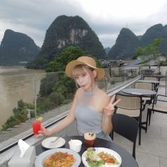 漓岸璞闲文旅酒店(阳朔西街漓江店)·上房野BISTRO·餐×酒×咖 User Photo