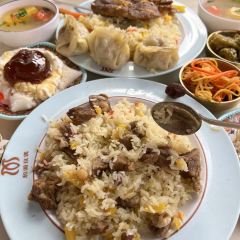HOTAN ROSE POLO ảnh của người dùng