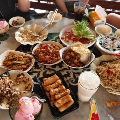 河边小吃 User Photo