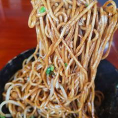 一碗热干面(九龙明苑小区店) User Photo